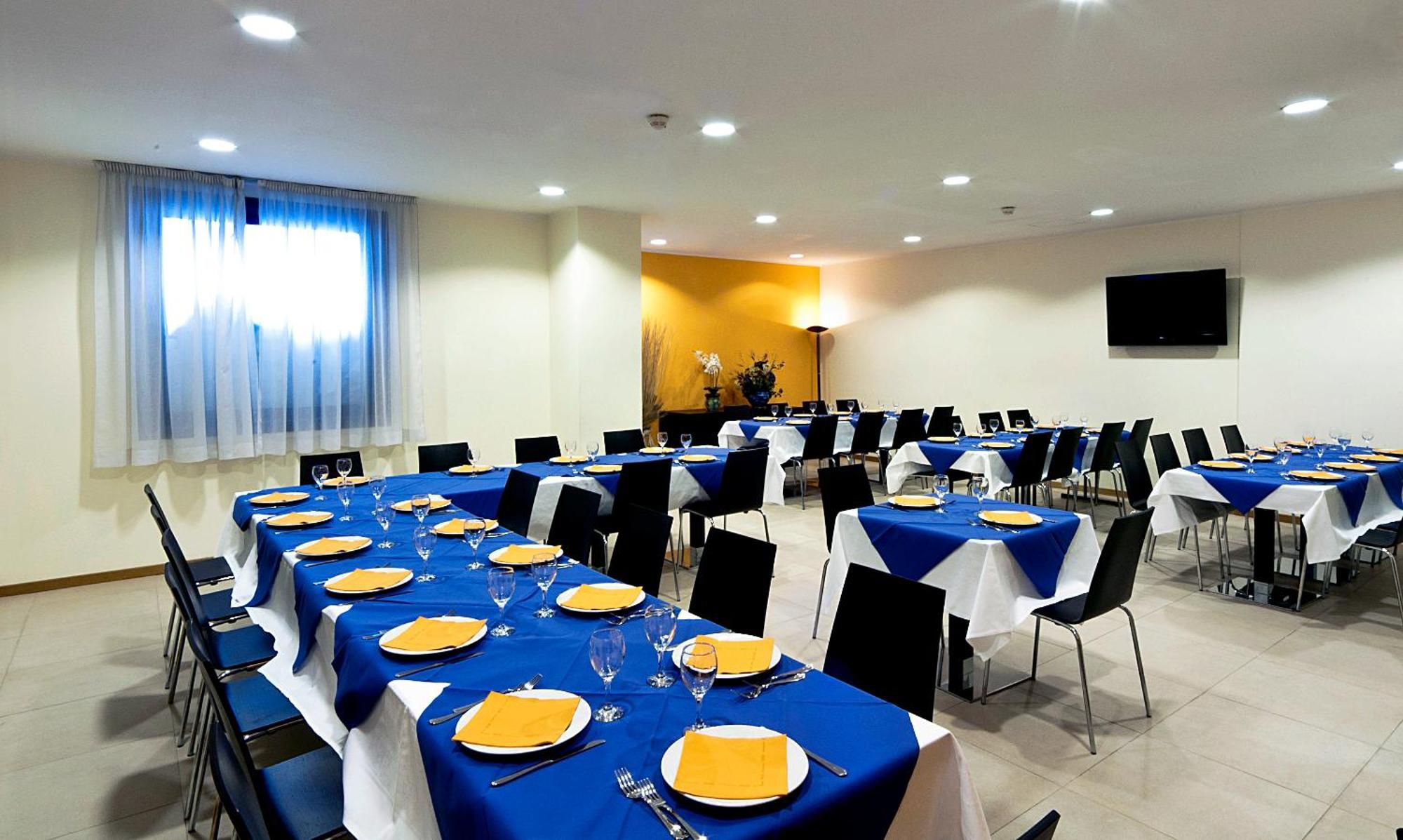 City Hotel & Suites Foligno Exterior photo